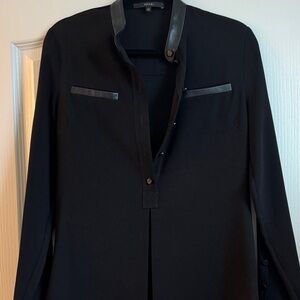 Gucci Elegant Black Women's Blouse with Leather details